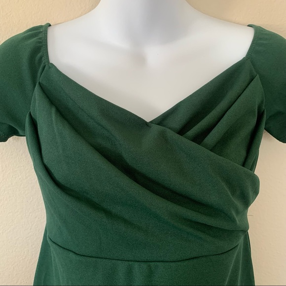 PinkBlush Forest Green Sweetheart Neckline Off Shoulder Maternity Fitted Dress - Picture 9 of 12